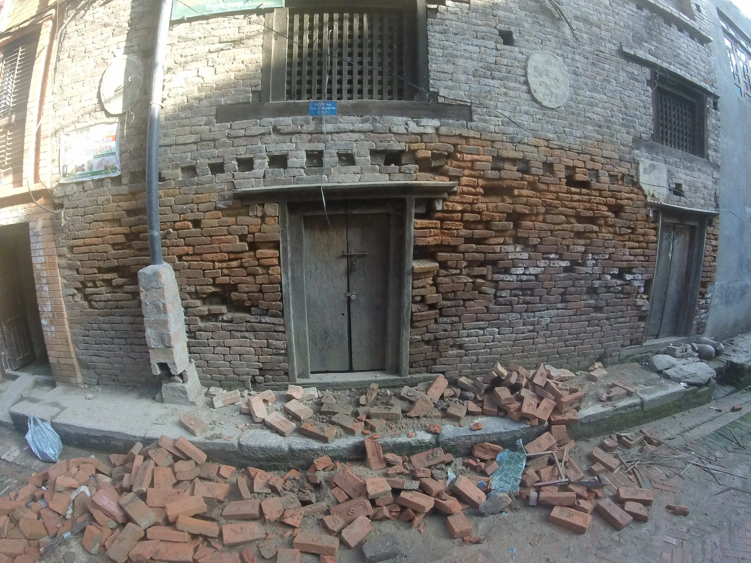 Bhaktapur After Earthquake - An Exclusive In-depth Look At The Town Everyone Loves in Nepal