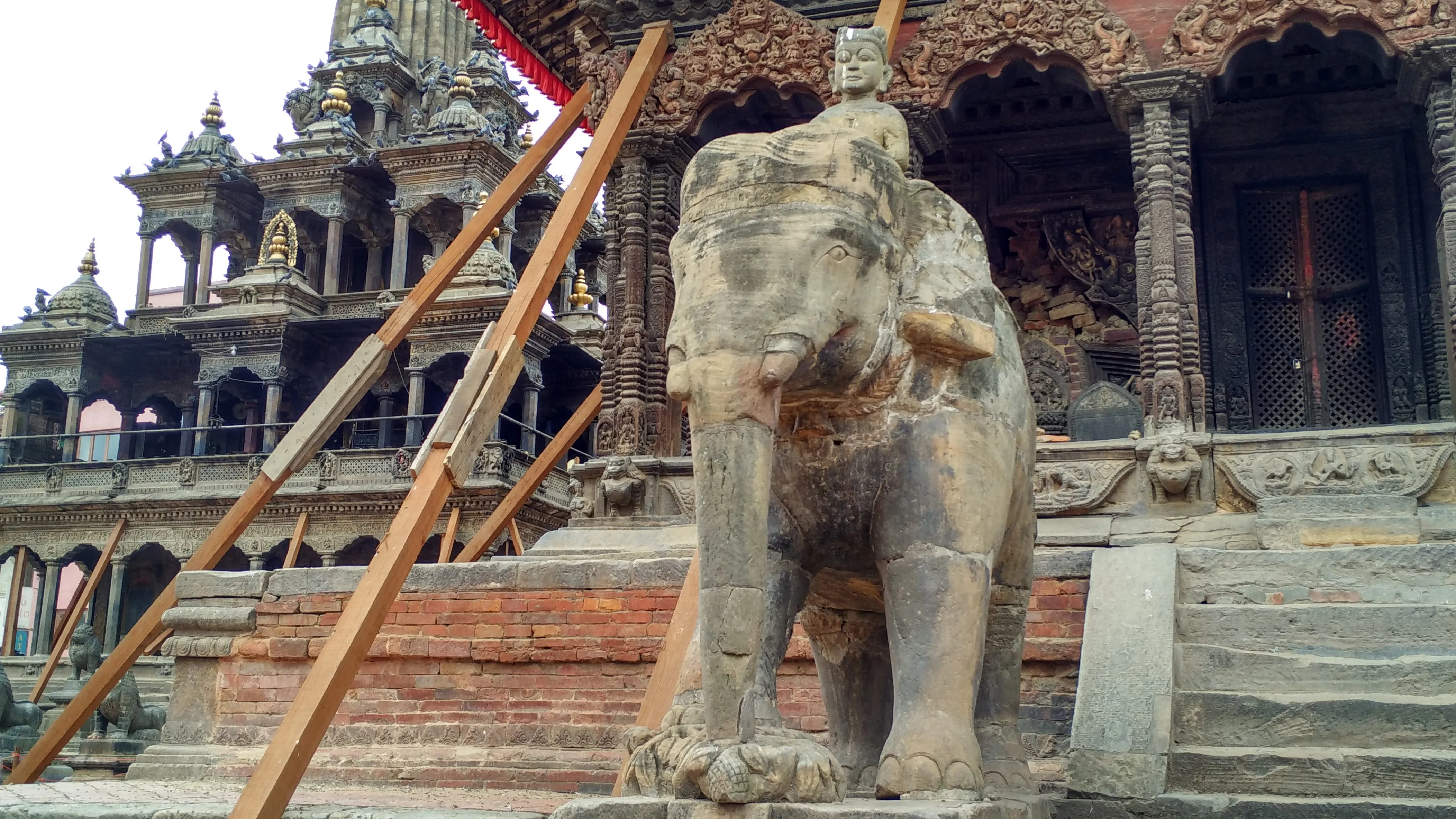 Damaged UNESCO Heritage Sites Reopen in Kathmandu After Earthquake