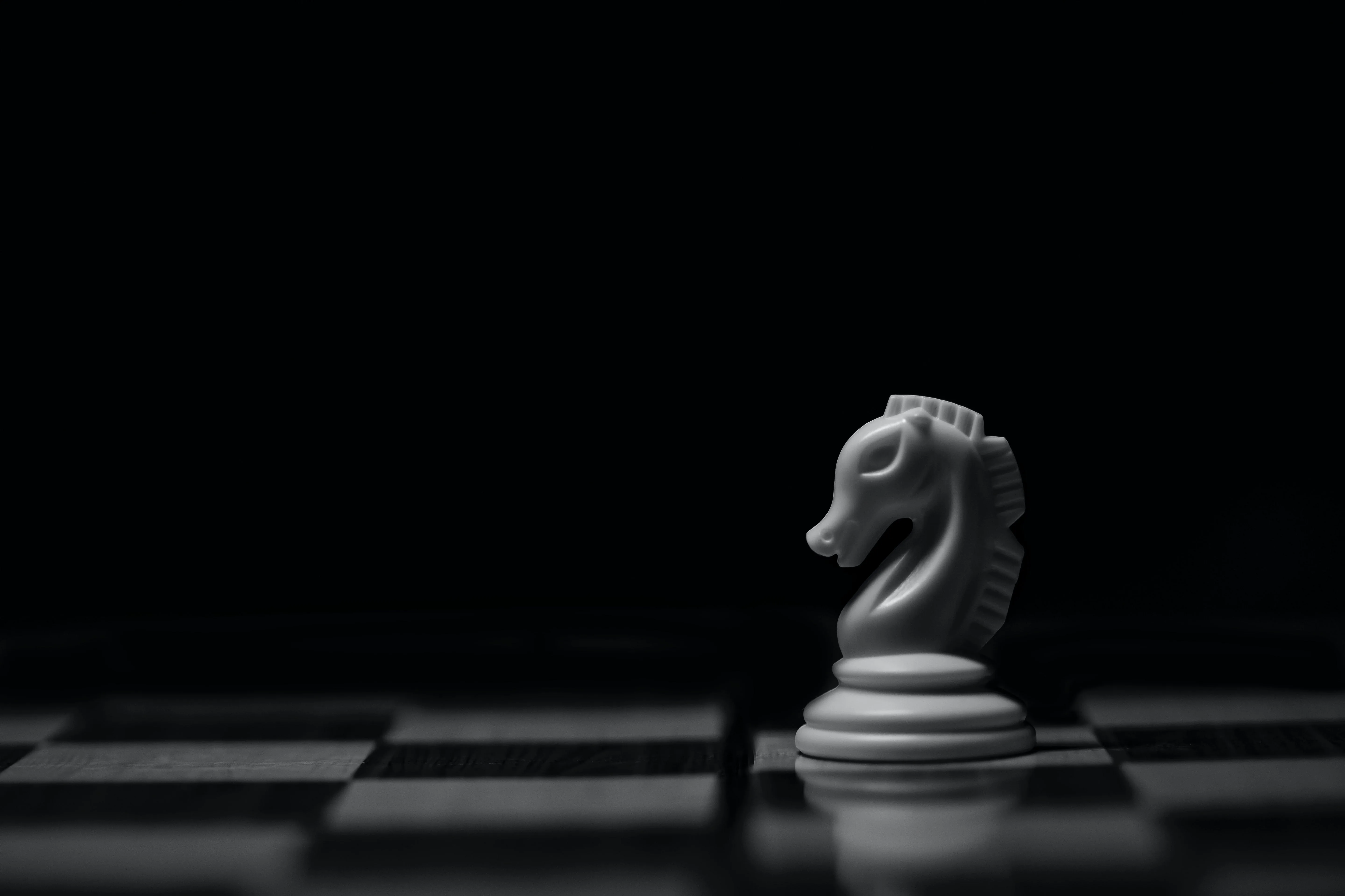 Everything I Learned In 20 Hours of Playing Chess During The COVID-19 Lockdown ♞